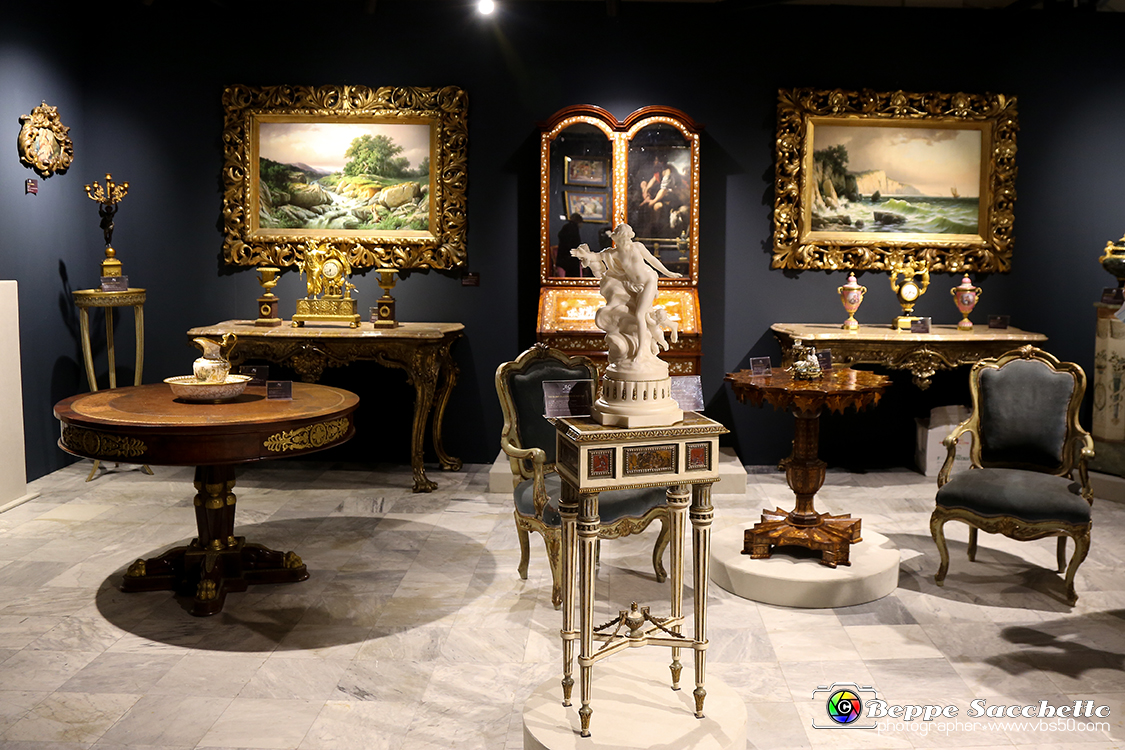 VBS_3868 - APART - Art & Antiques Fair.jpg